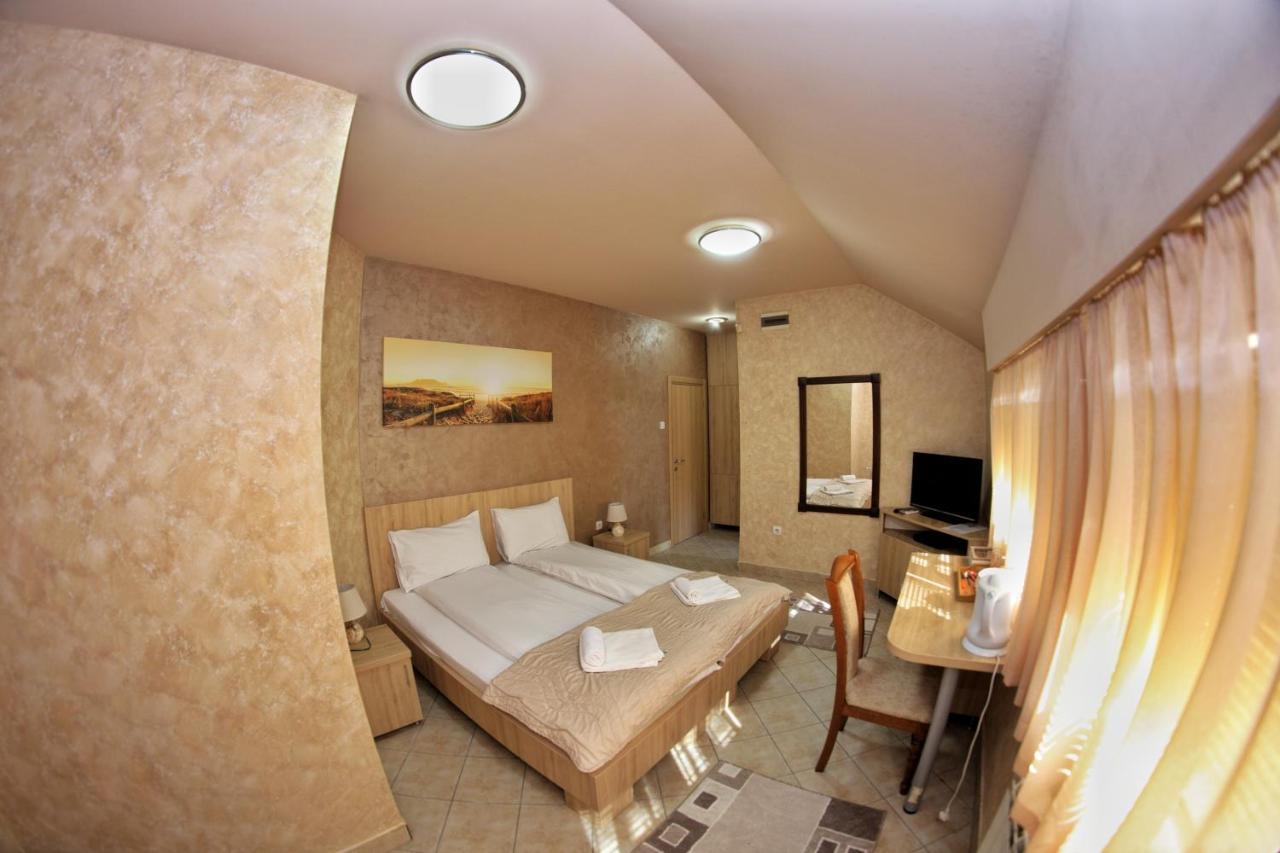 Apartmani Zecevic Niksic Ngoại thất bức ảnh