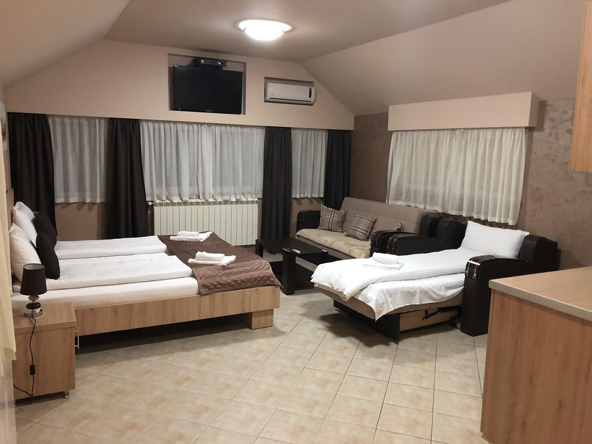 Apartmani Zecevic Niksic Ngoại thất bức ảnh